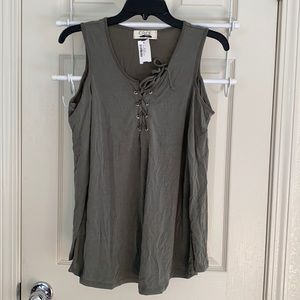 NWT Cage Cold Shoulder Lace Up Long Sleeve Top